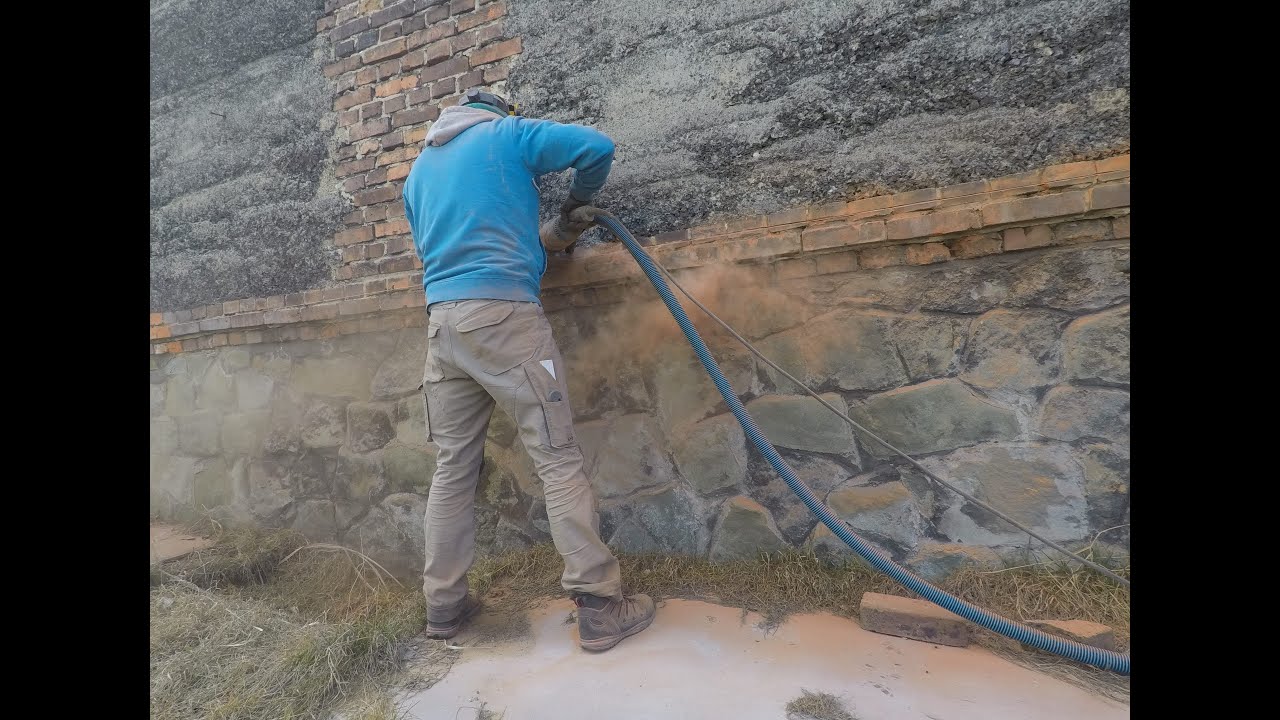 ANKROWANIE STAREGO DOMU - BRUZDY PO OBWODZIE BUDYNKU