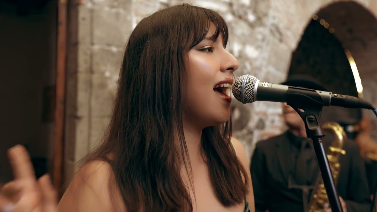 Square Band Music - [POP en Español] But Make It Jazz! (Medley)