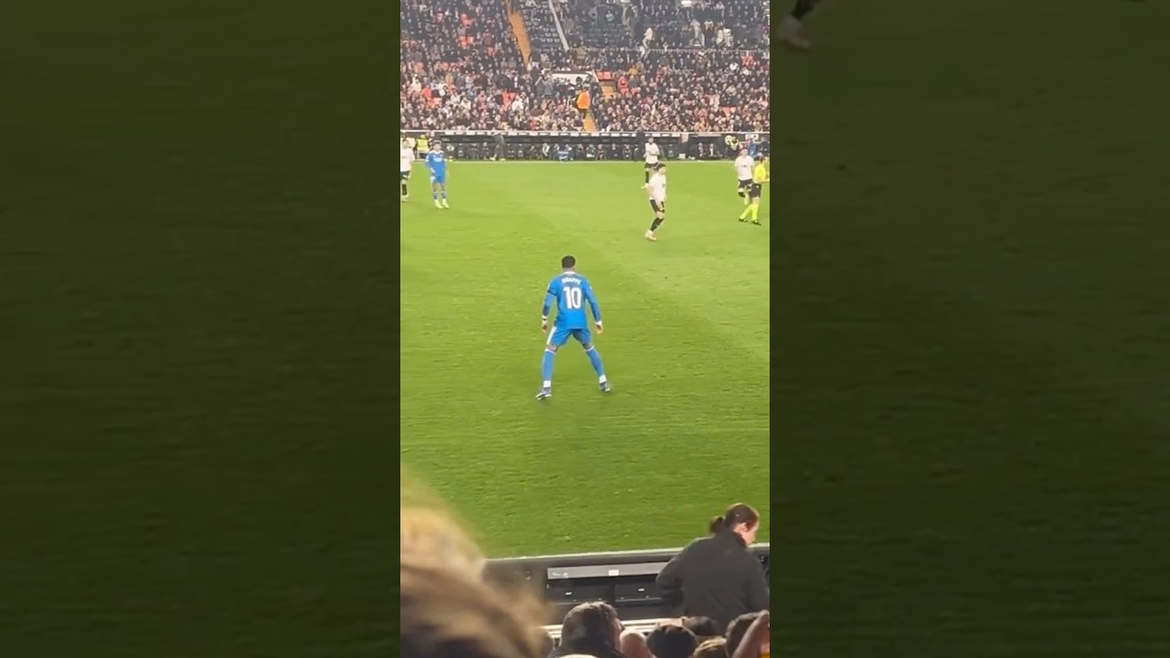 Mbappe diving 🤿 #mbappe #kylianmbappe #realmadrid #football #fyp