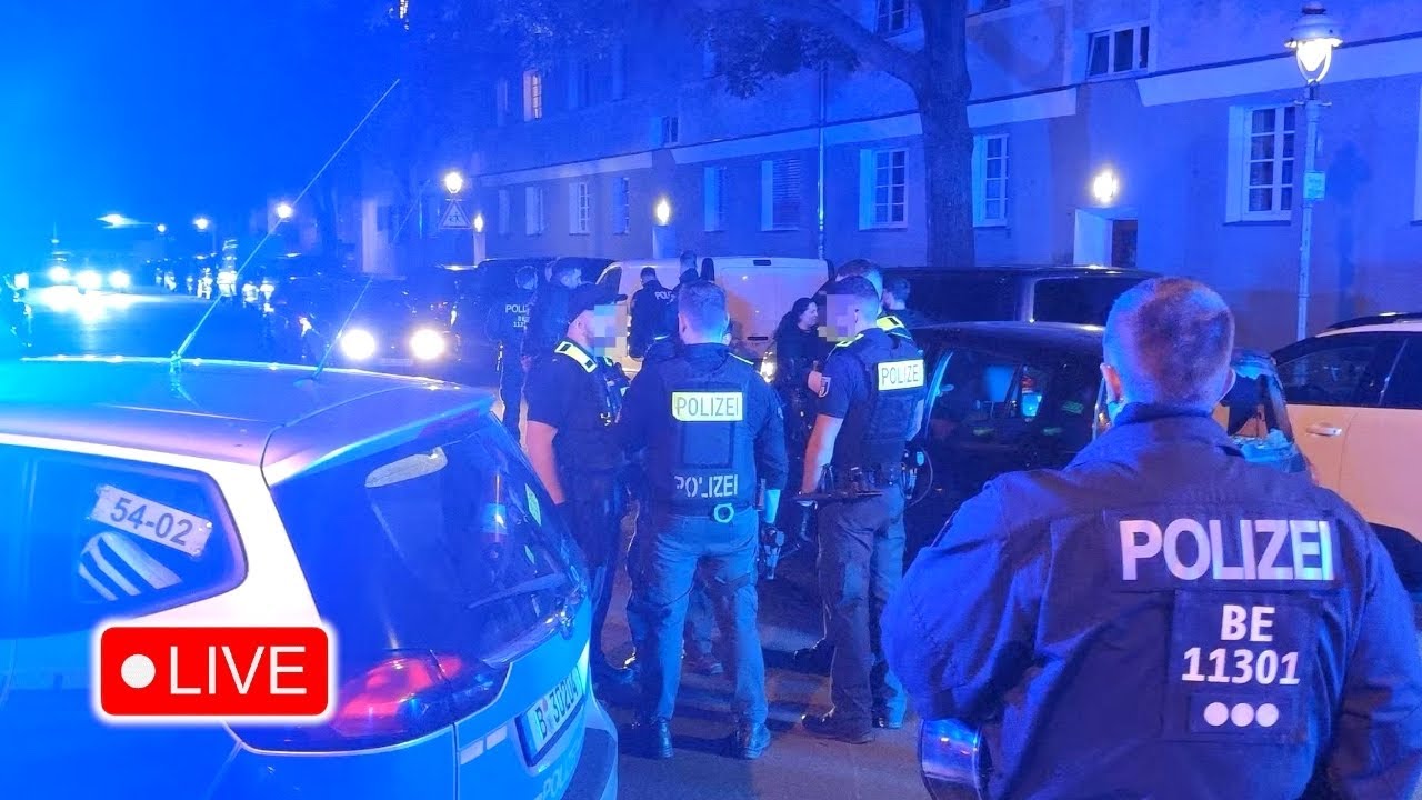 Massenschlägerei am Alexanderplatz! 😱🔥 Berlin versinkt in Kriminalität!