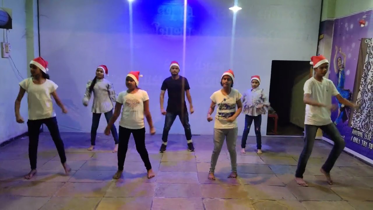 Christmas hip hop - Dance - jingle Bells | V Dance Academy | 