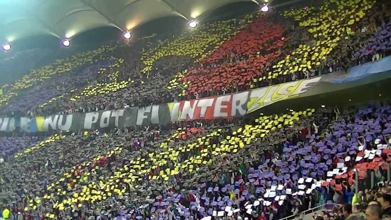 Una din cele mai tari coregrafii vazute vreodata pe un stadion in Romania!
