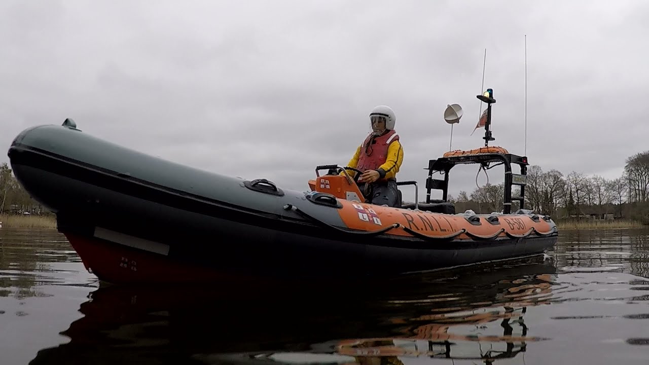 RNLI RC Model Lifeboat RIB Atlantic 21 with top speed