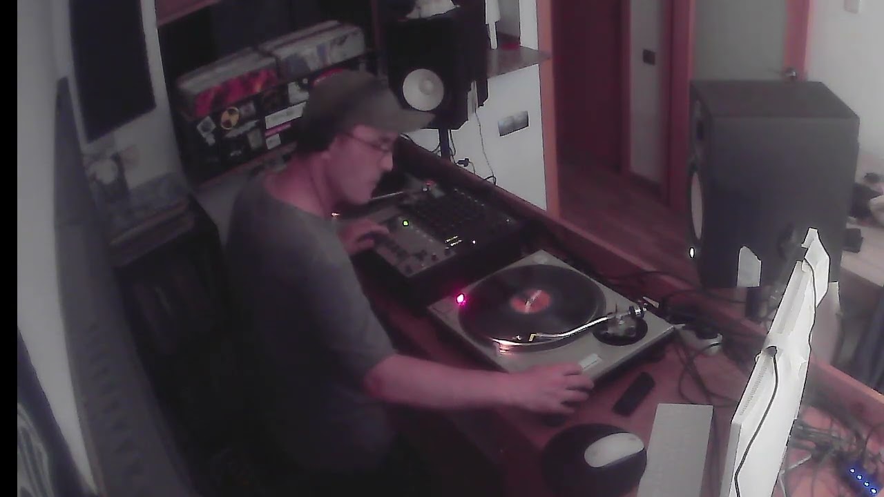 IBERICO   GERMAN BOU  MEGABEAT #djset #vinyldj