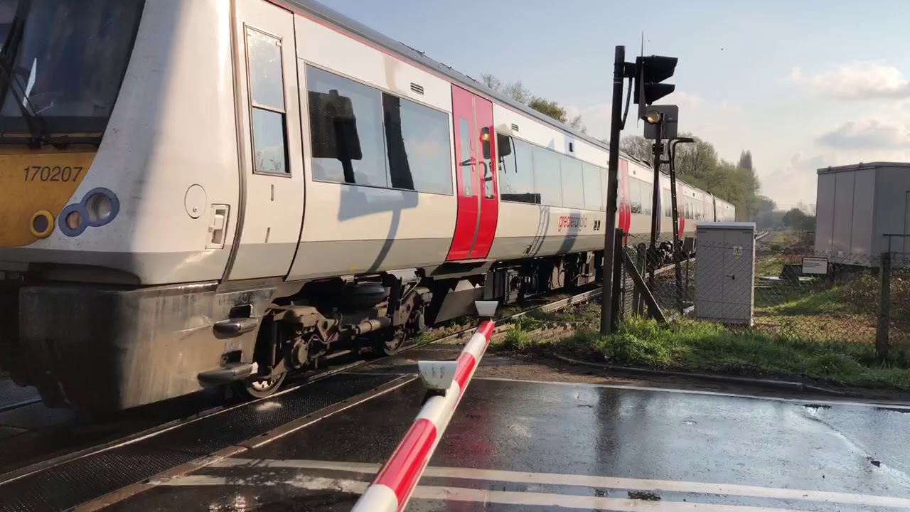 Melton Station Level Crossing (Suffolk) Saturday 13.04.2019