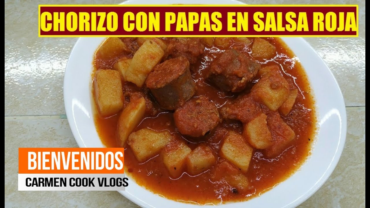 LONGANIZA (CHORIZO) CON PAPAS EN SALSA ROJA / RICO GUISADO | #CarmenCookVlogs
