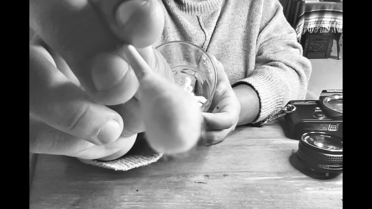 20260203 ASMR Limpiando mi cámara análoga