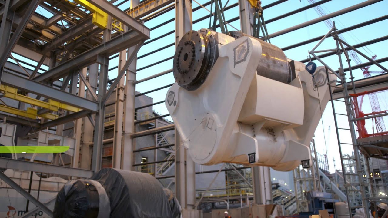HRC™3000 – Building the world’s largest HPGR (120 sec)