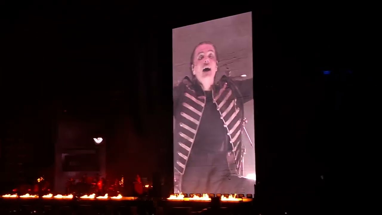 My Chemical Romance - Famous Last Words Live (Long Live the Black Parade)