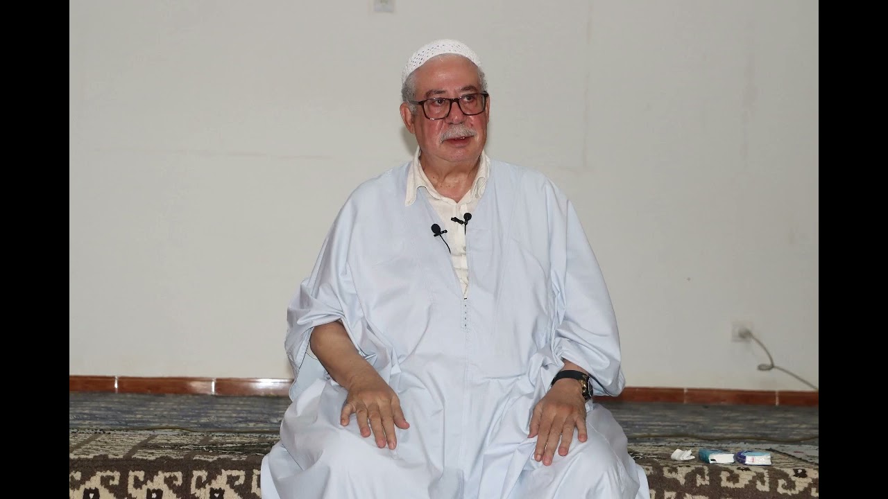 مدح تجاني عروبي بسم الاله صلي وسلم +يا حسراه من ركوب المشرية الزين