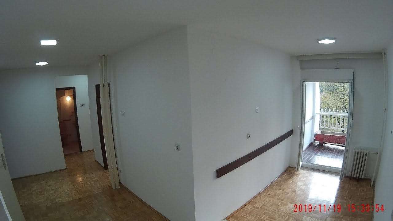 Prodaja 2.5 soban stan, Centralni Novi Beograd Blok 30 (Zgrada Elan), 2.sprat - sa Garažom