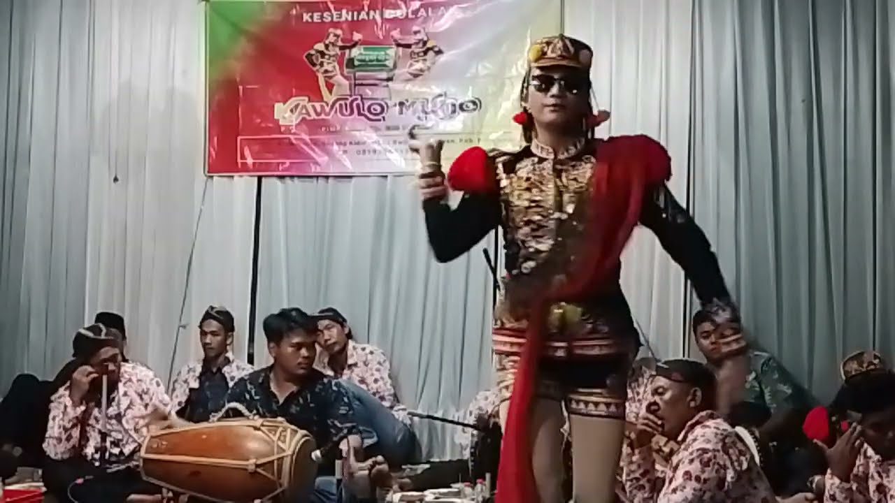 Dolalak putri kawulo mudo live semono sejo
