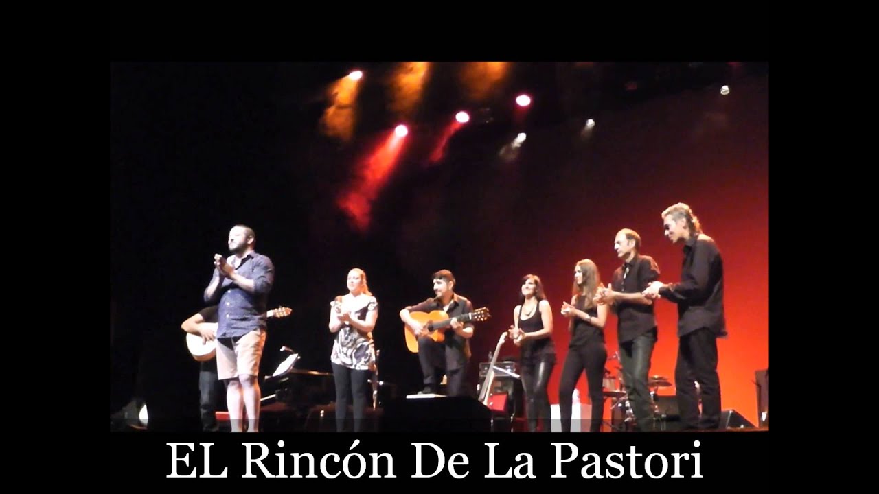 NIÑA PASTORI 