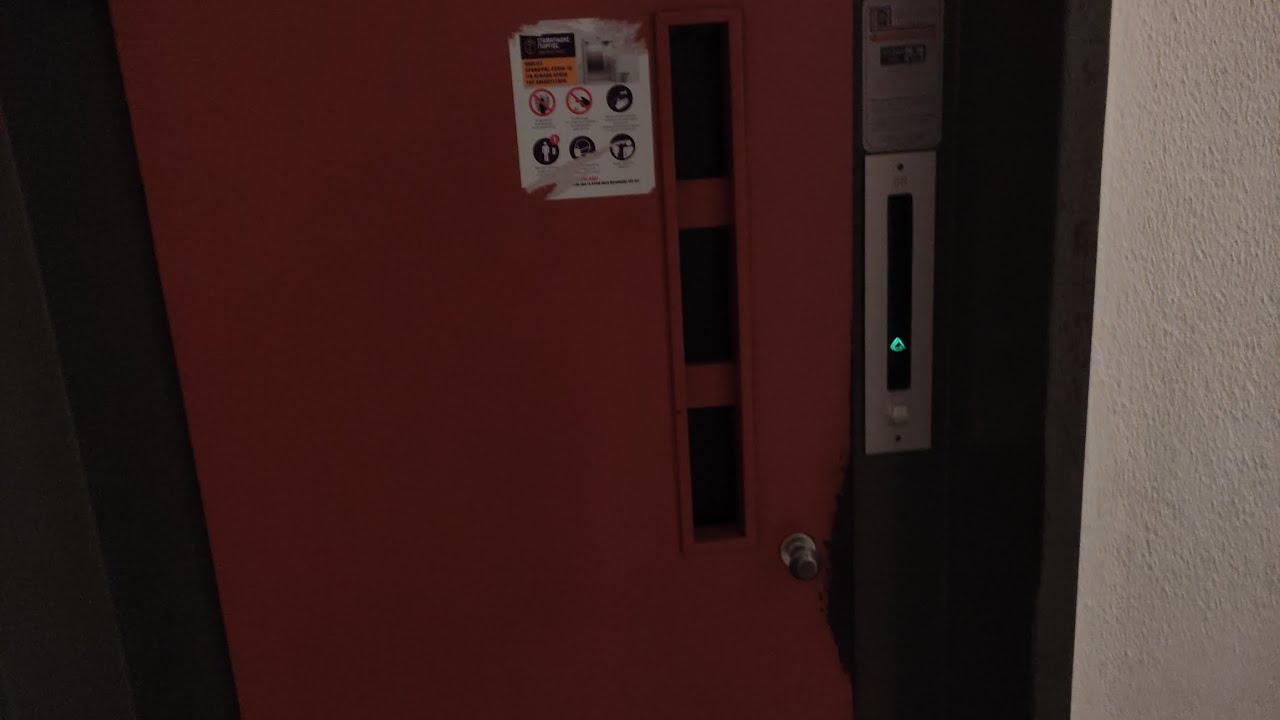 Scary! Old traction elevator in apartments with offices