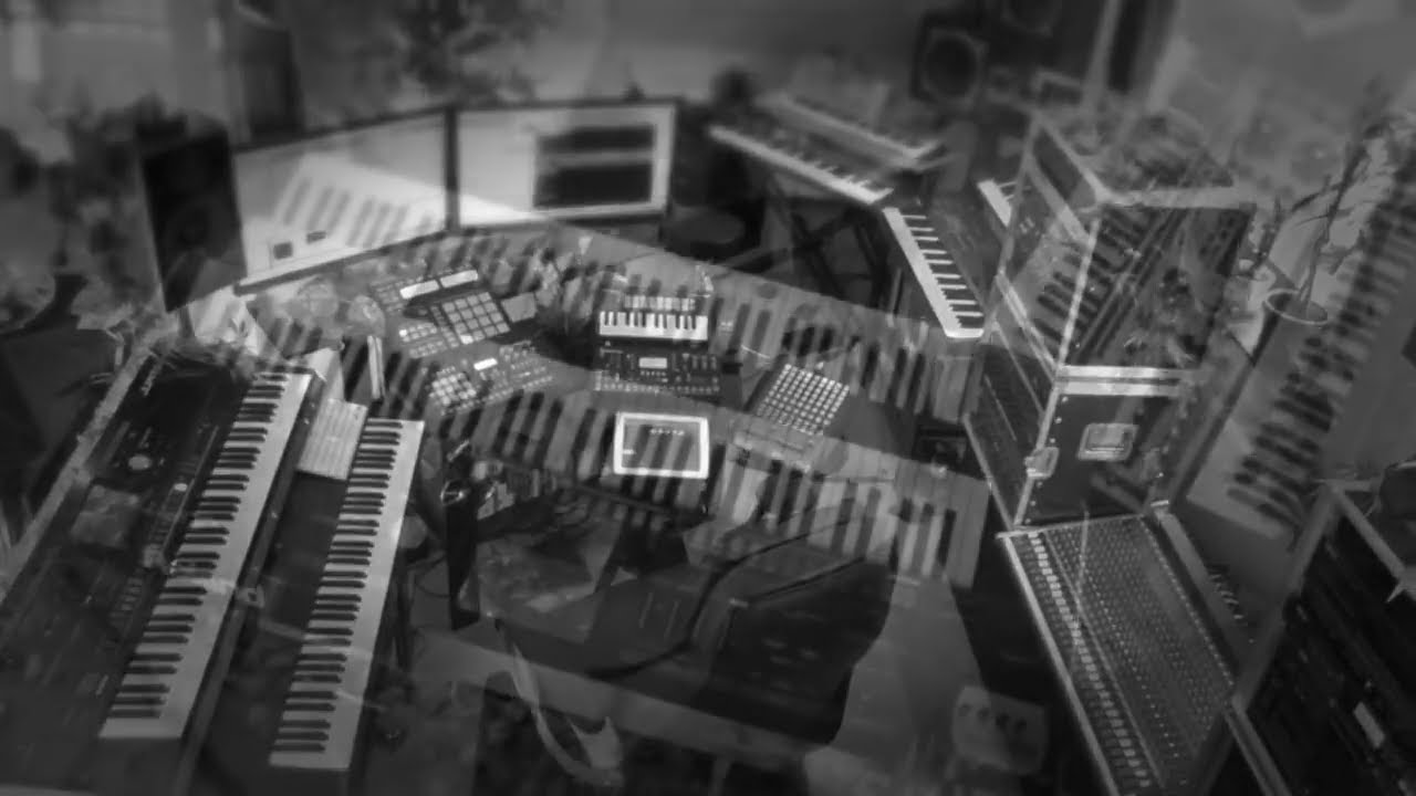 Dirk Rohde - XU.Sounddesign - Studio Xeniaturaba 2014