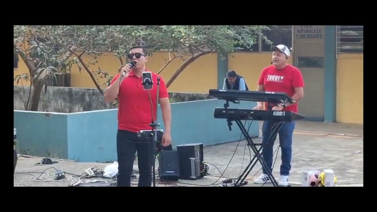 LAMENTO BOLIVIANO (COVER) - ENANITOS VERDES / CODISEÑO