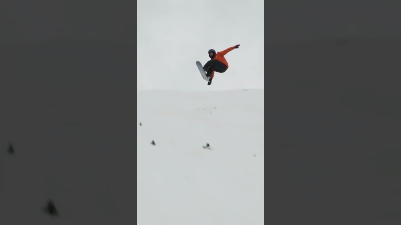 Slash Snow Straight 🏂 Conquer With Directional Power, Camber, Speed 🏂 #shorts #snowboarding