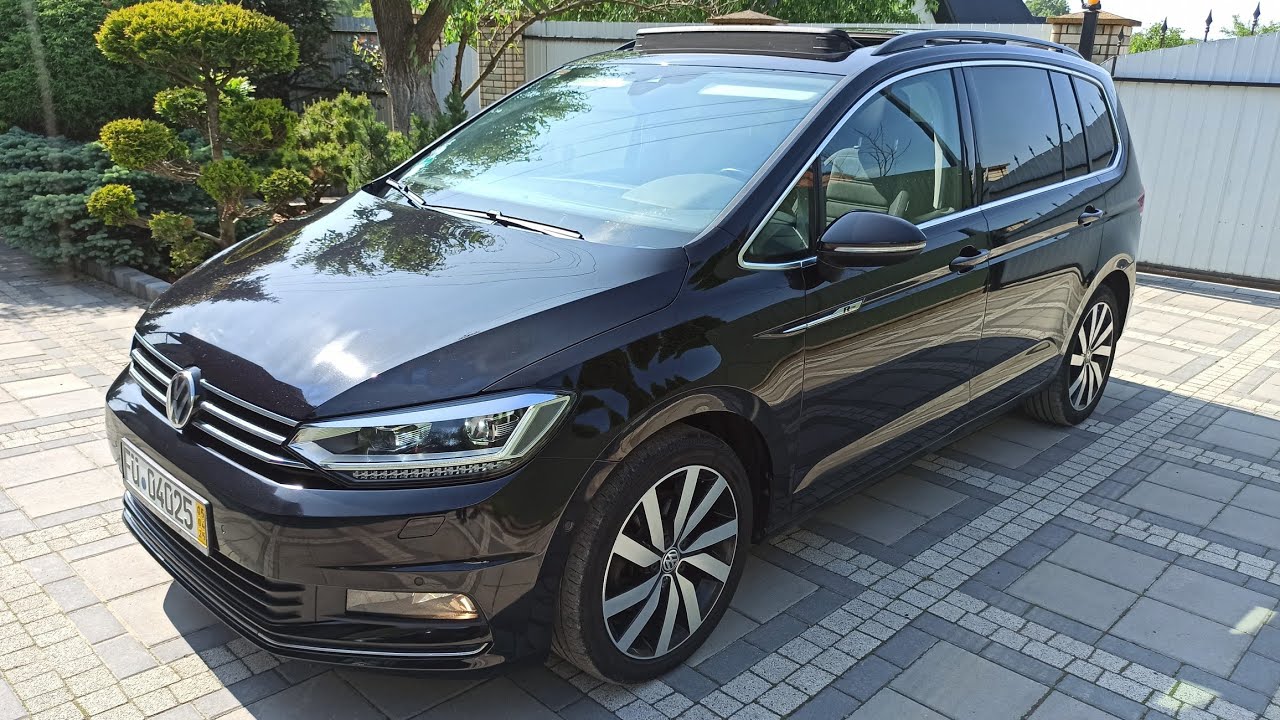 Огляд VW Touran Highline R-Line 2017 2.0tdi 150ps