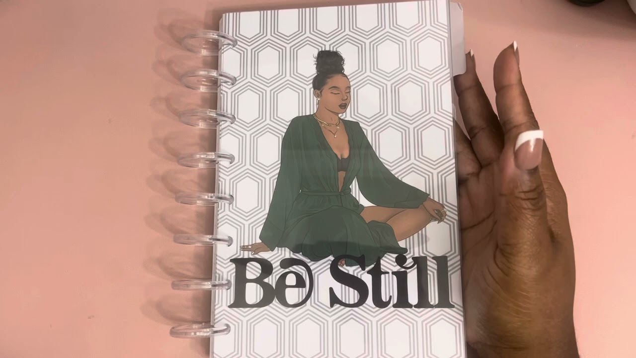 New Journal Flip Through and Chit Chat | Isis Ella Jewels | Discbound Journal