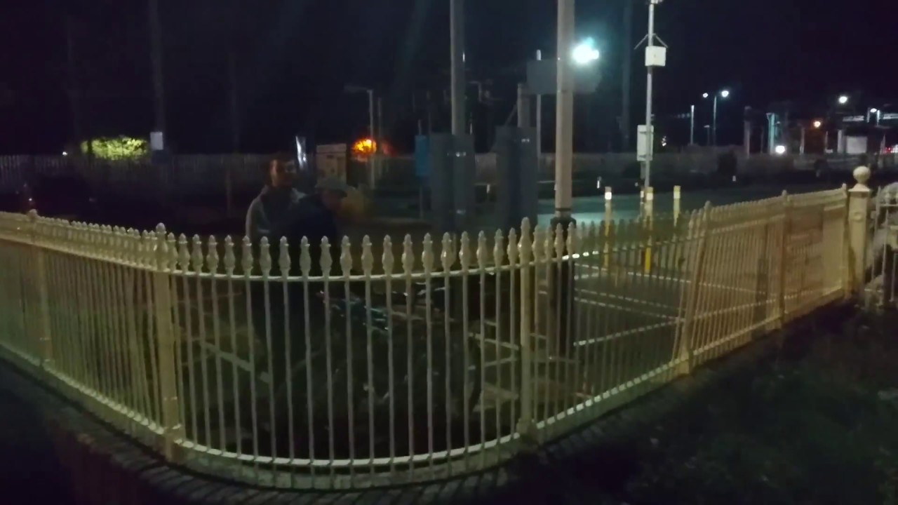 Abandoned Underpass, Swindon Railway Station Carpark (Urbex)