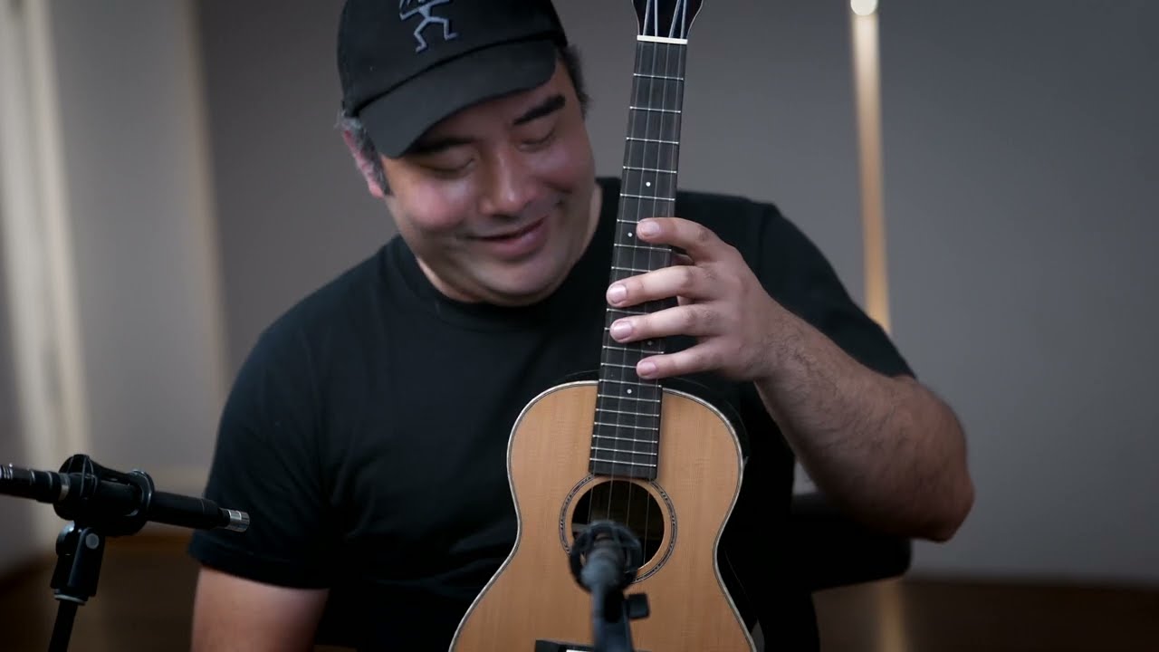 Pono ETCMS Cedar Top Ebony Master Series Tenor