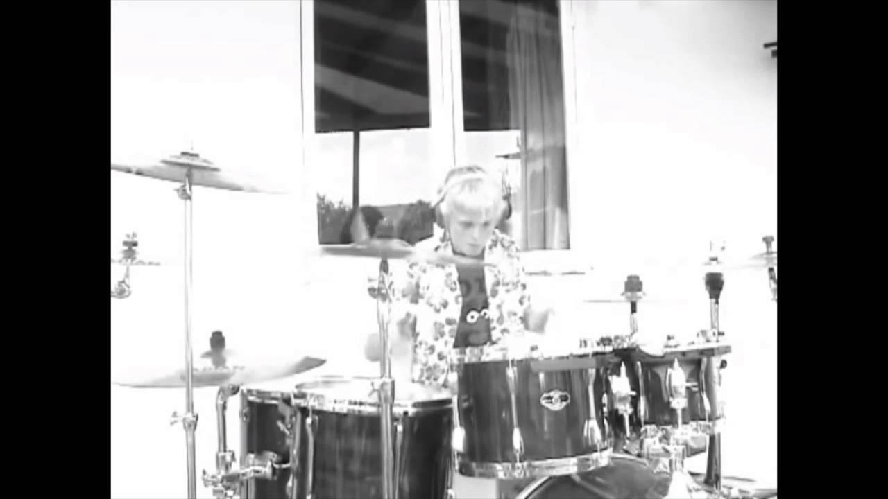Young Vamps - Tristan Evans