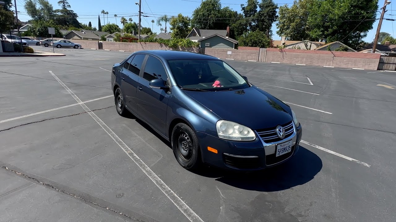 2006 VW Jetta - Driving a Rare, Modern-Era 5 Cylinder! (POV Drive Review)