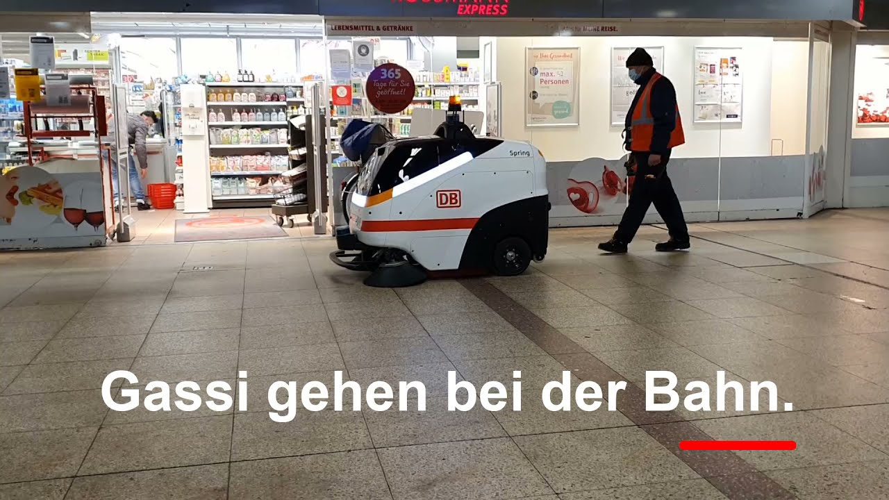 Gassi gehen bei der Deutschen Bahn - Reinigungsroboter 