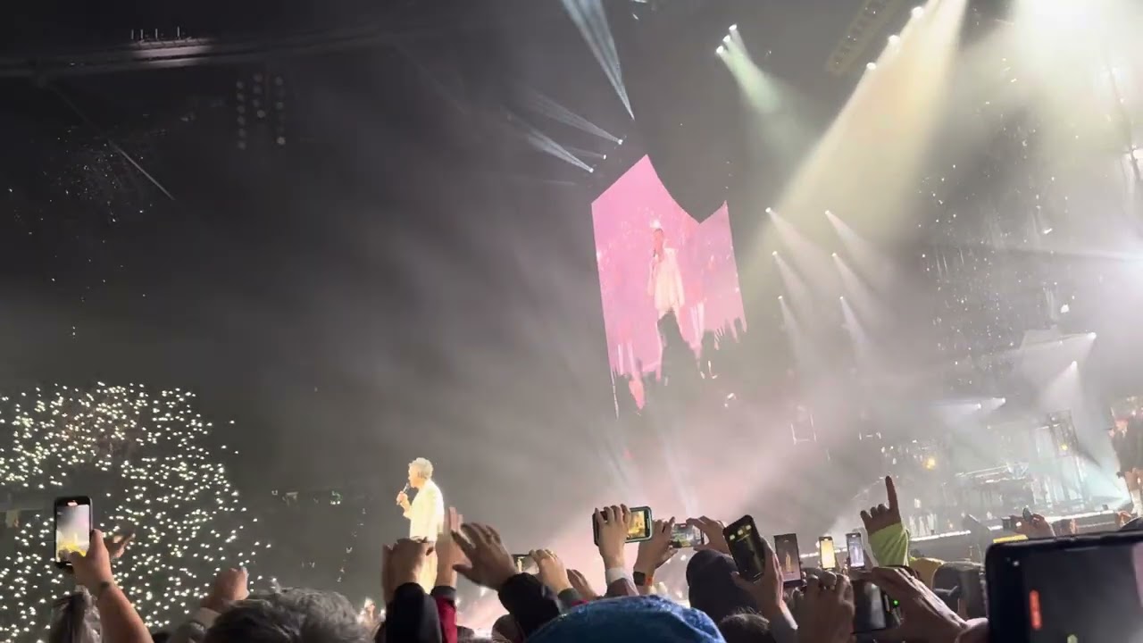 Robbie Williams Angels Live M&uuml;nchen 2025