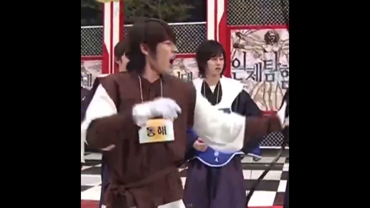 Lee Donghae then vs now 