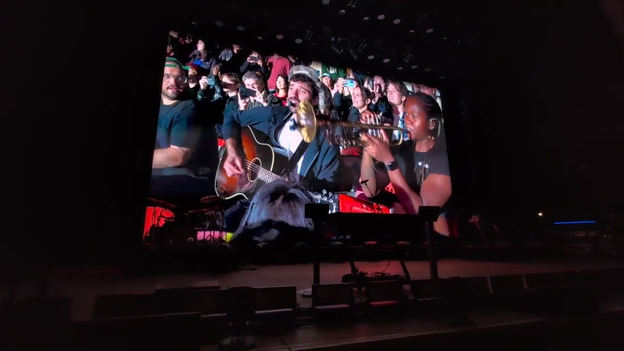 AJR Live - World's Smallest Violin (Shoreline Amphitheatre, Mountain view, CA 2025-07-20)