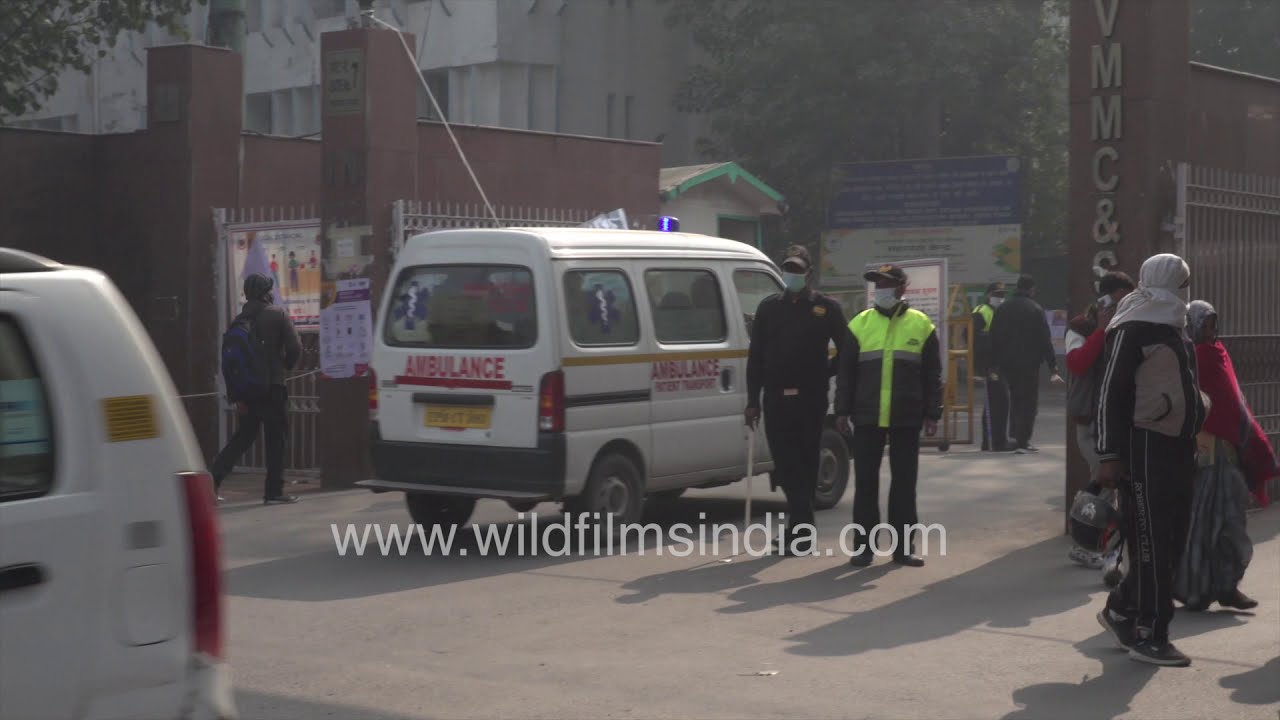 Ambulances at Safdarjung Hospital | Covis 19 vaccination starts in New Delhi