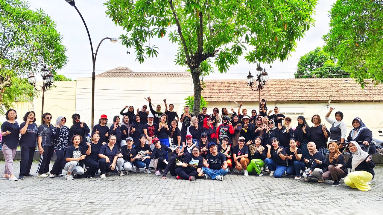 Pura Pura Gak Tau Line Dance Choreo #YANTO (INA) Demo #Diamond_Dance by #Raka (INA)