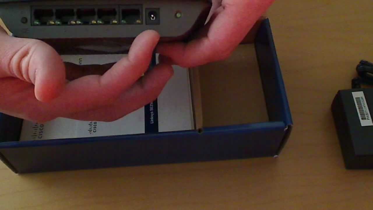 Unboxing: Linksys SE2500 5-port Gigibit Ethernet Switch