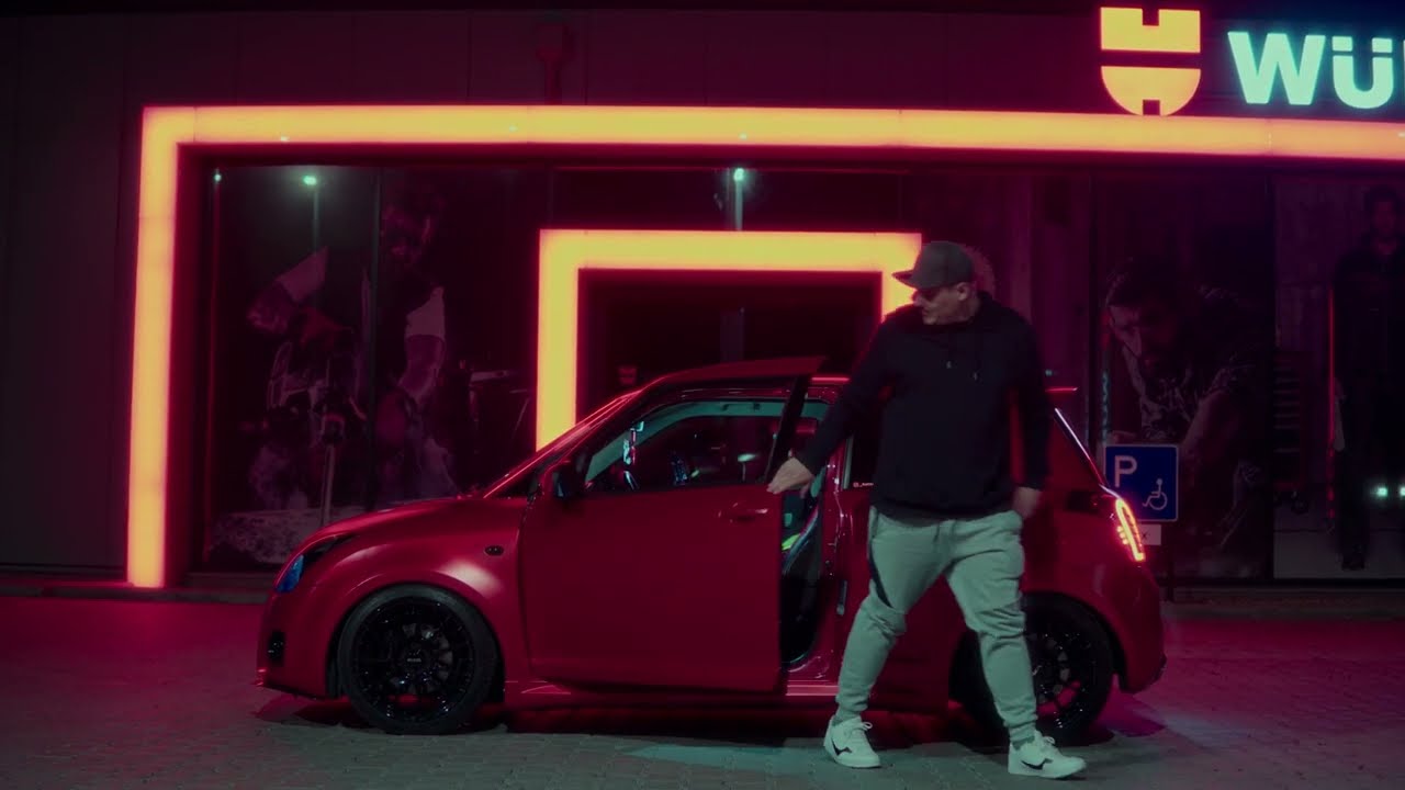 Twenty Garage I 4K