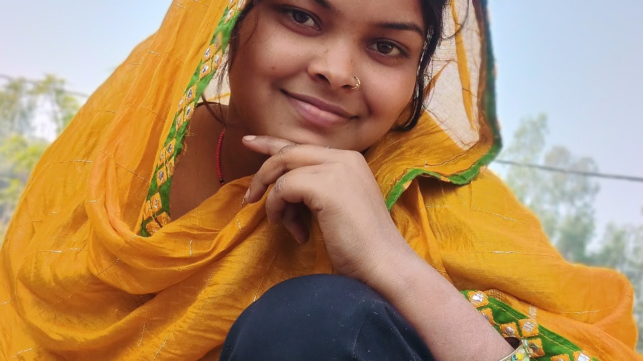 Sadhna Rajput  is live