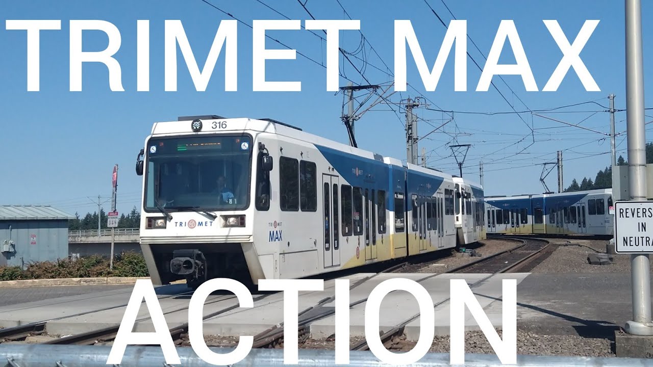 trimet max in gateway transit center 8/29/21!