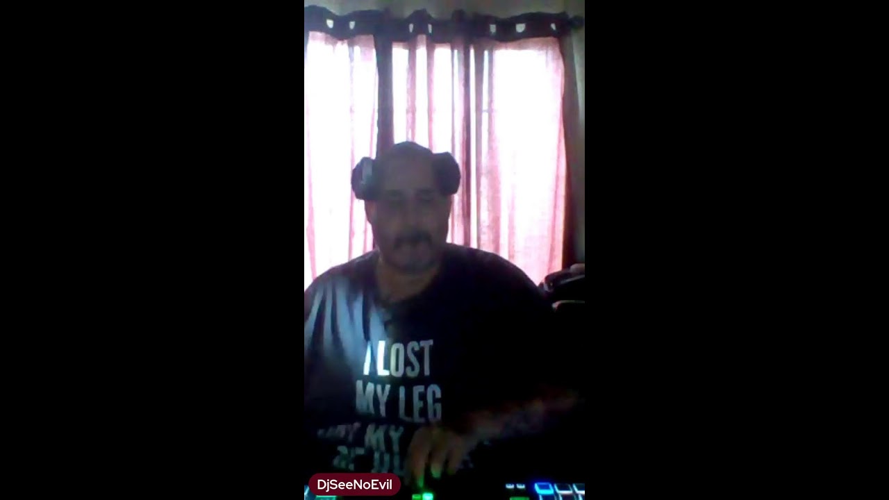 FUNK it FRIDAY with DjSeeNoEvil209  📱