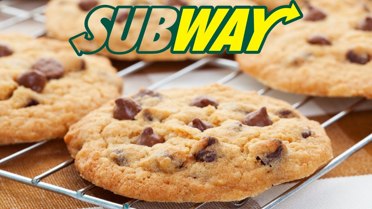 How To Make Subway's Chocolate Chip Cookies At Home