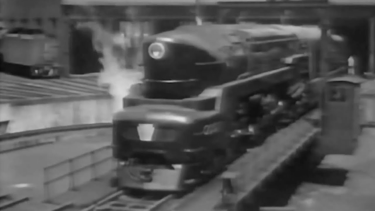 Vintage railroad film - Clear track ahead - 1946