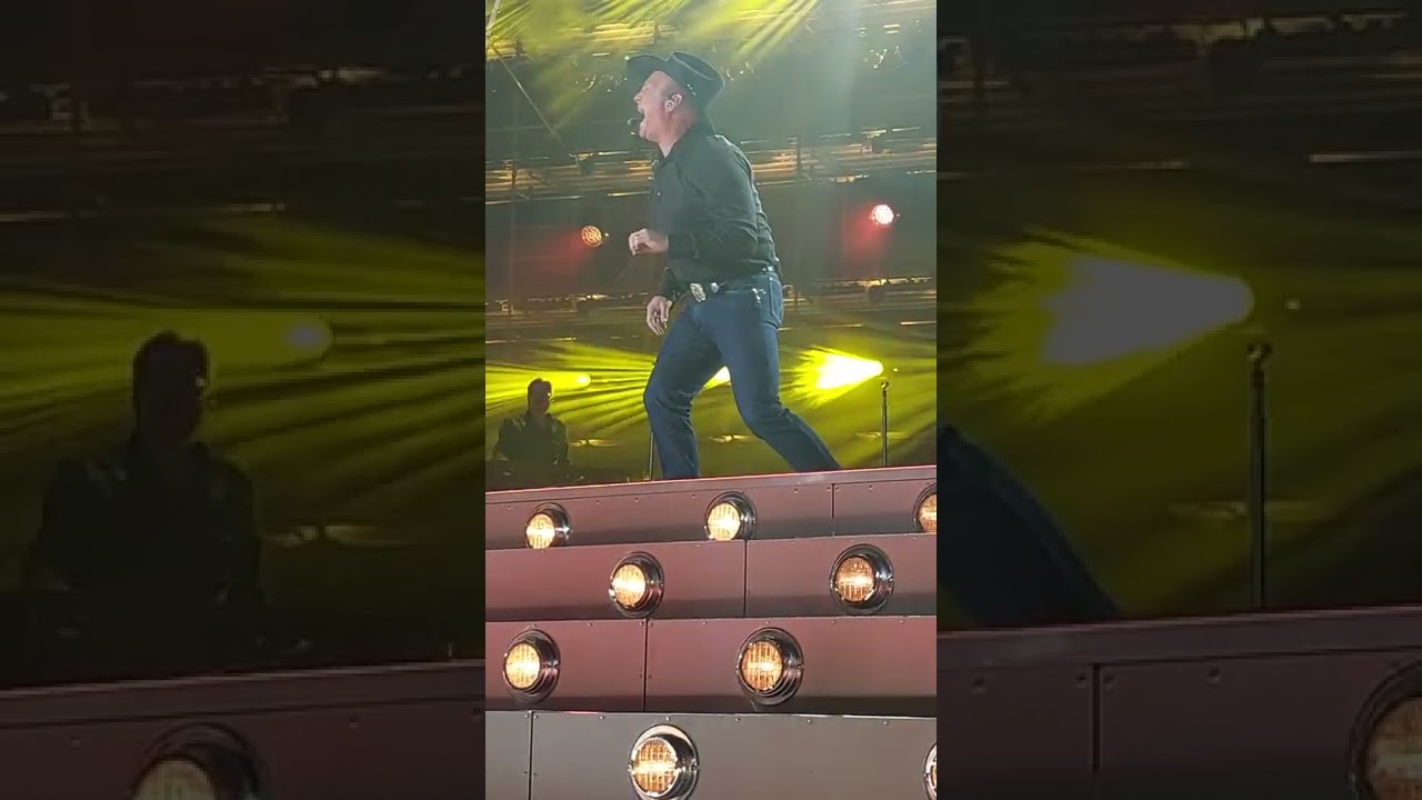 Garth Brooks intro to Fever Croke Park Dublin 16th September 2022