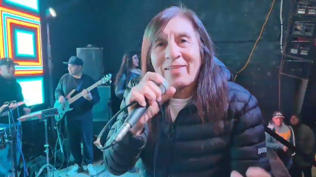 Flor de Piedra en vivo Pasión Tropical año 2000