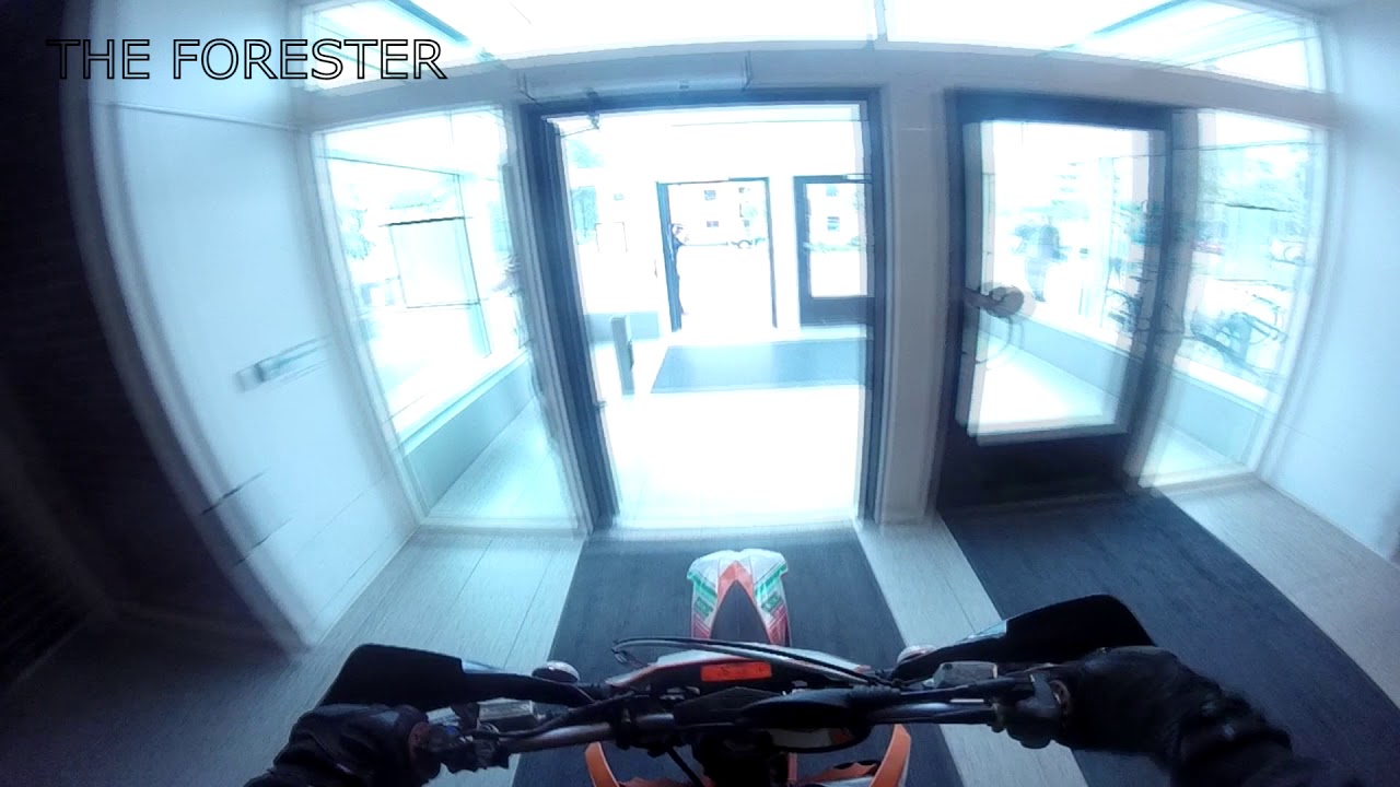 Dirtbike Through School / Cross genom skolan - Graduation prank Umeå