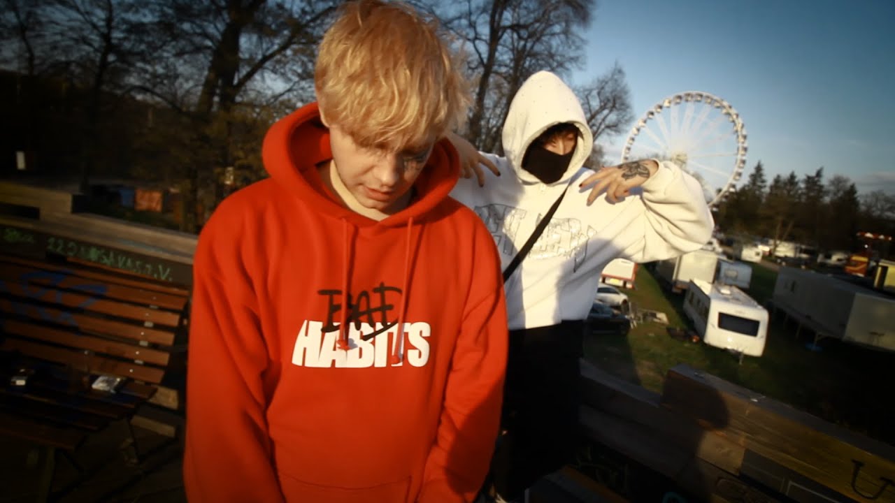 Totally Nothin x WTFMAX - Démoni Kolem Postele (Official Video)