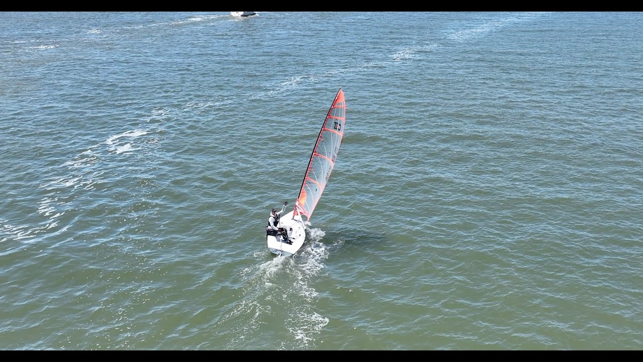 SF Bay - Byte CII dinghy sailor - 7/9/2022 - 4K