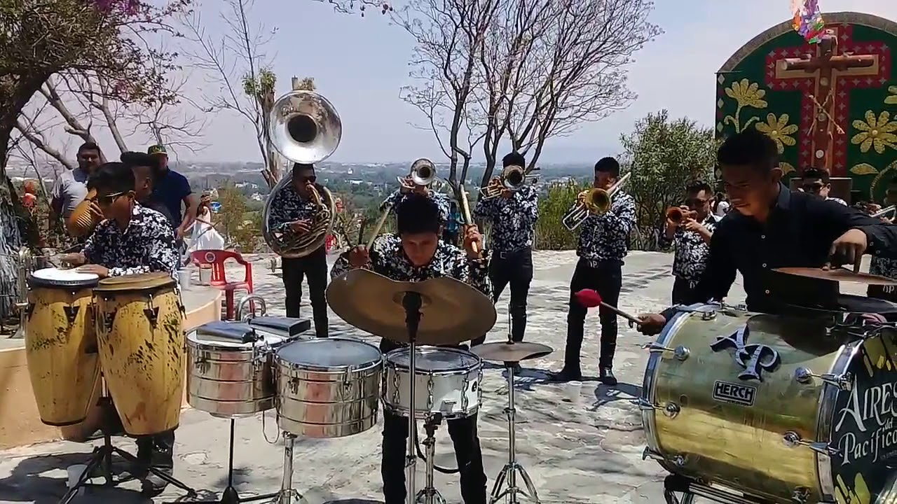 Kong / Banda Aires Del Pacifico