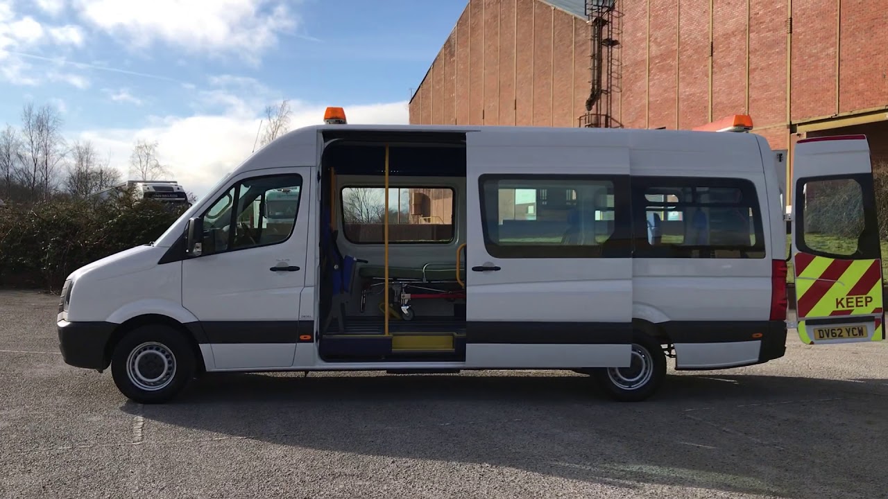 VW CRAFTER CR35 2.0TDI WAV MINIBUS- DISABLED- WHEELCHAIR LIFT Air Con Ex NHS