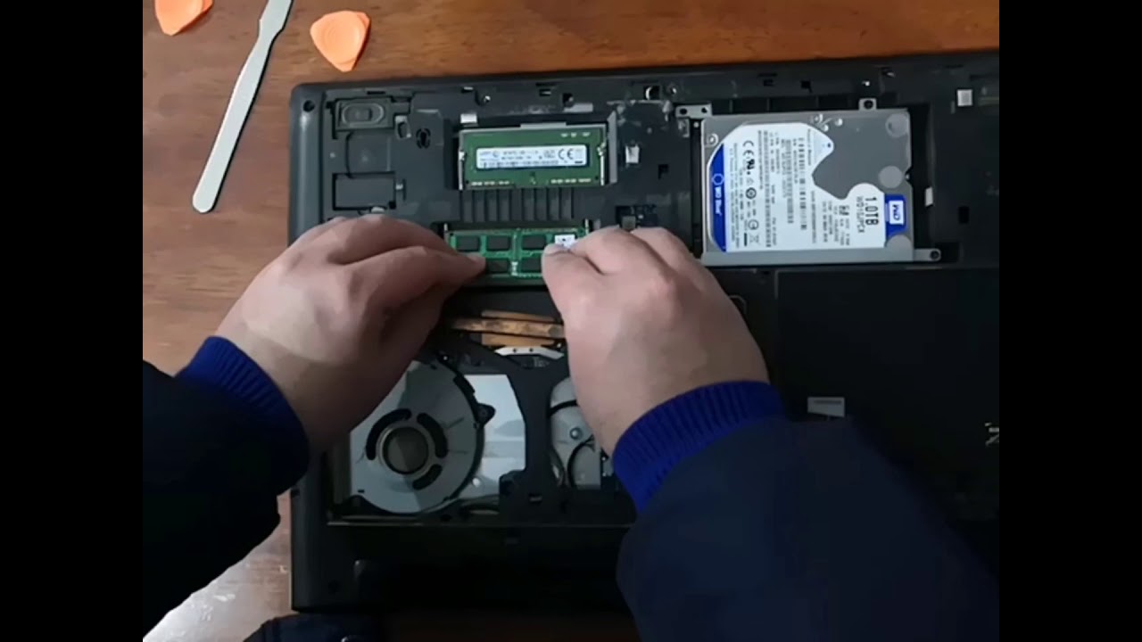 Lenovo G50-80 RAM Upgrade Tutorial (I have added 8GB RAM in addition to 4GB default RAM)