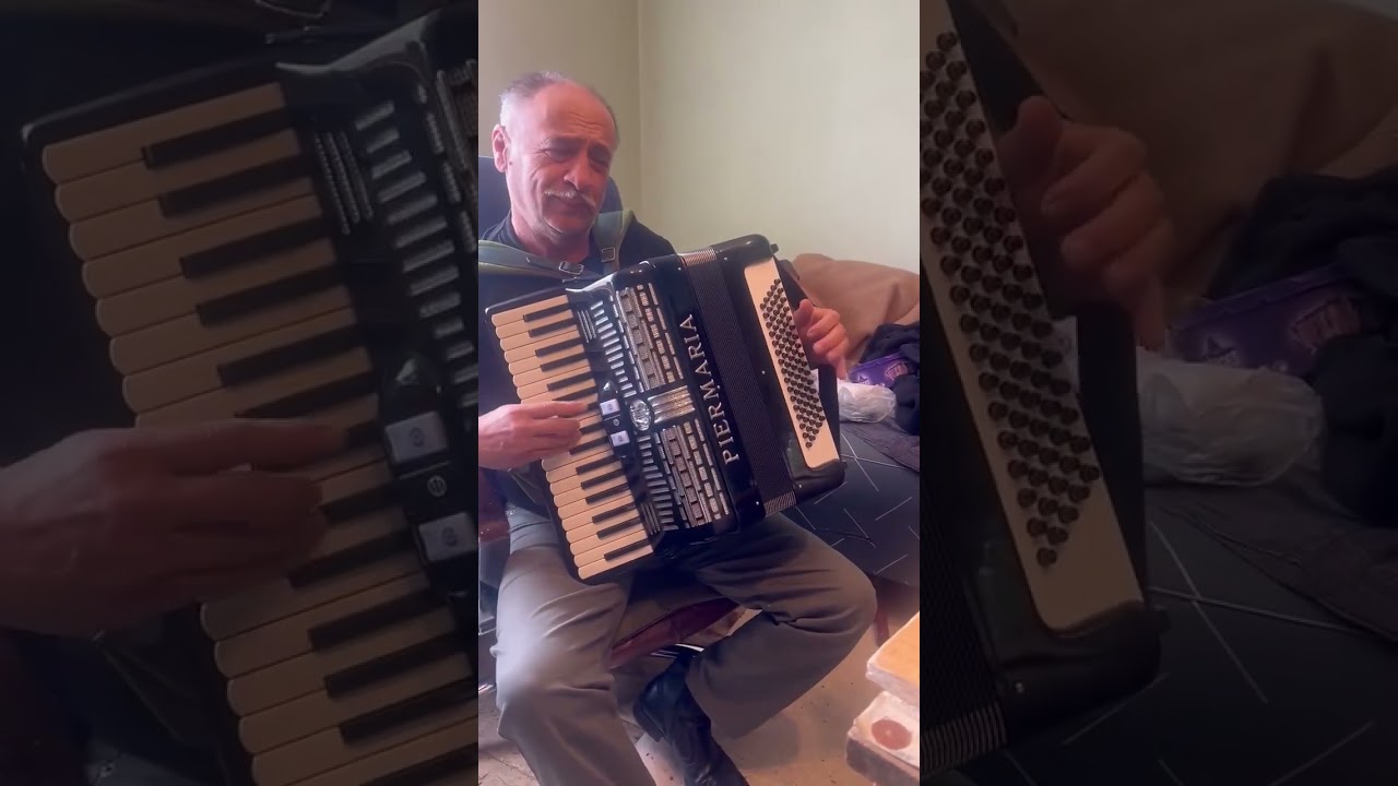Acordeon Italian Acordat Bandon.Sunet de Hohner Bandonat