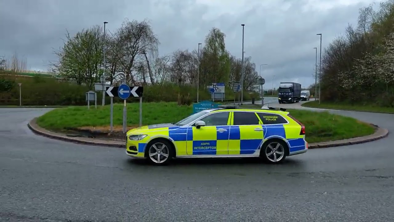 truckspotting at lymm services 5.4.24